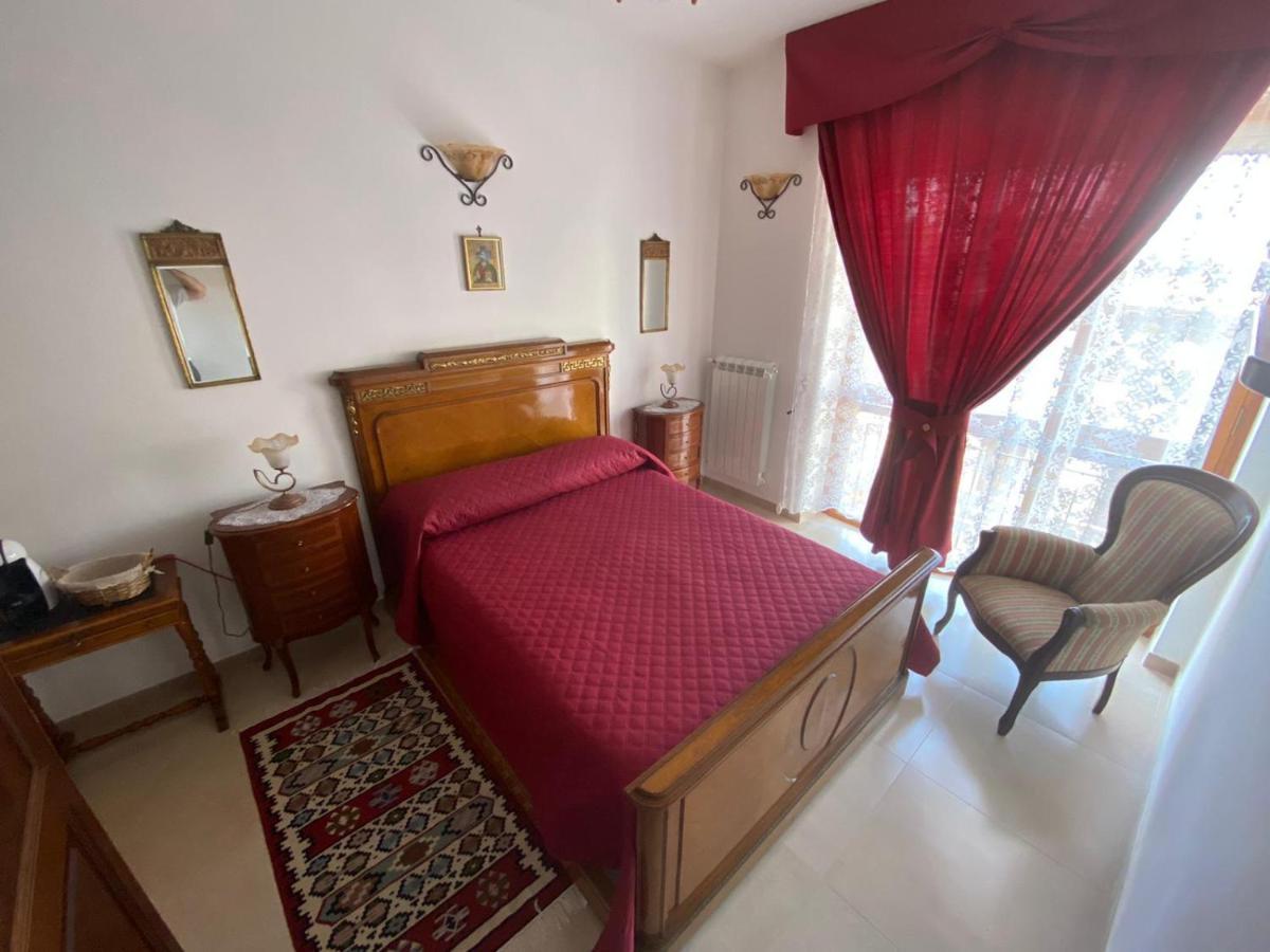 B&B Larazzo เลชเช ภายนอก รูปภาพ