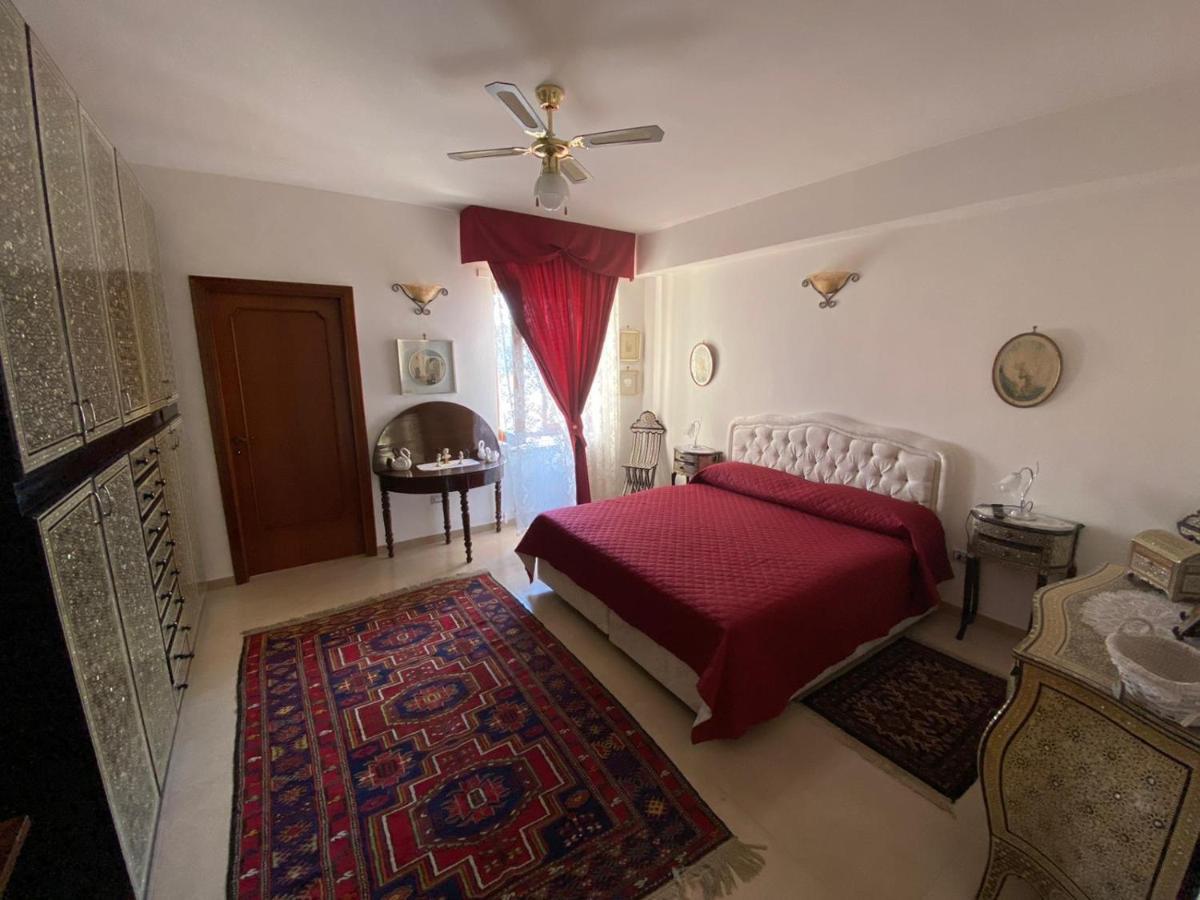 B&B Larazzo เลชเช ภายนอก รูปภาพ