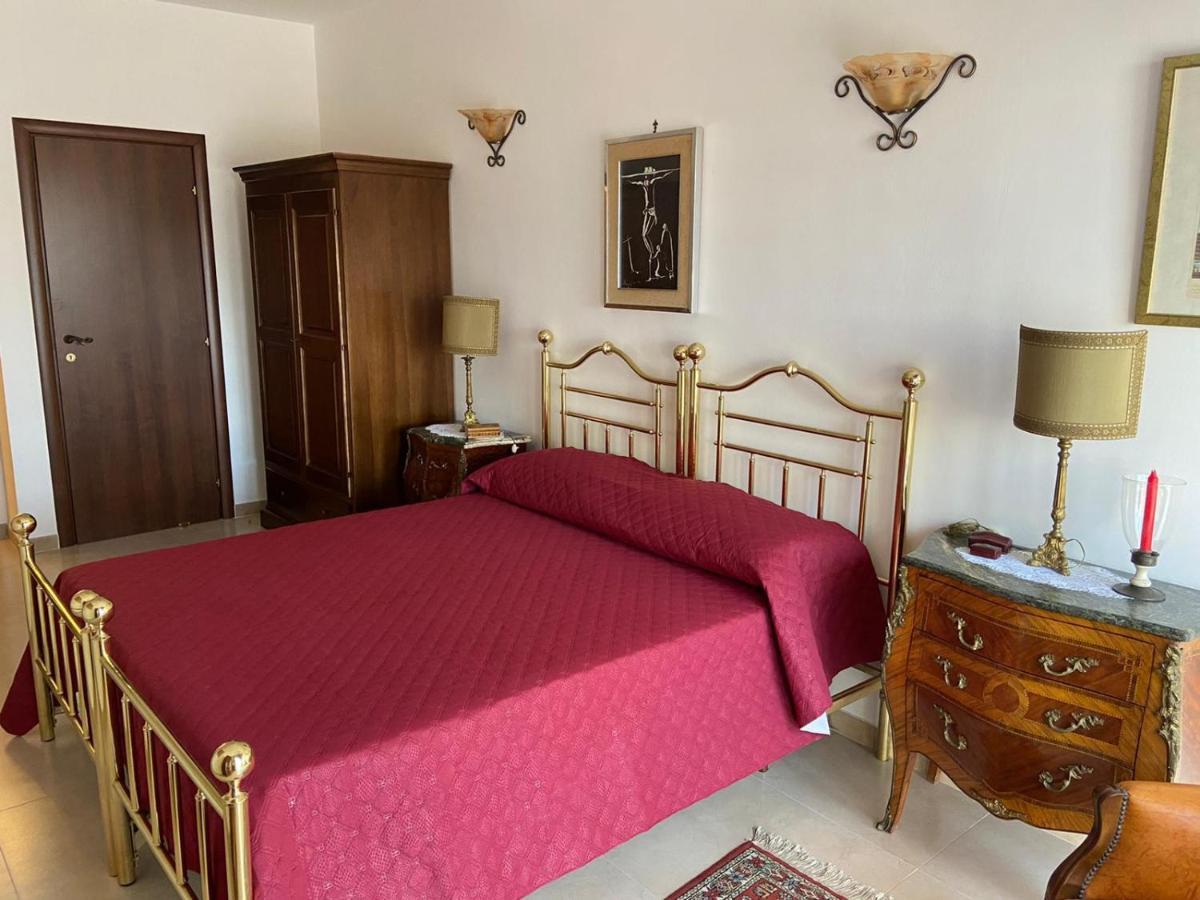 B&B Larazzo เลชเช ภายนอก รูปภาพ