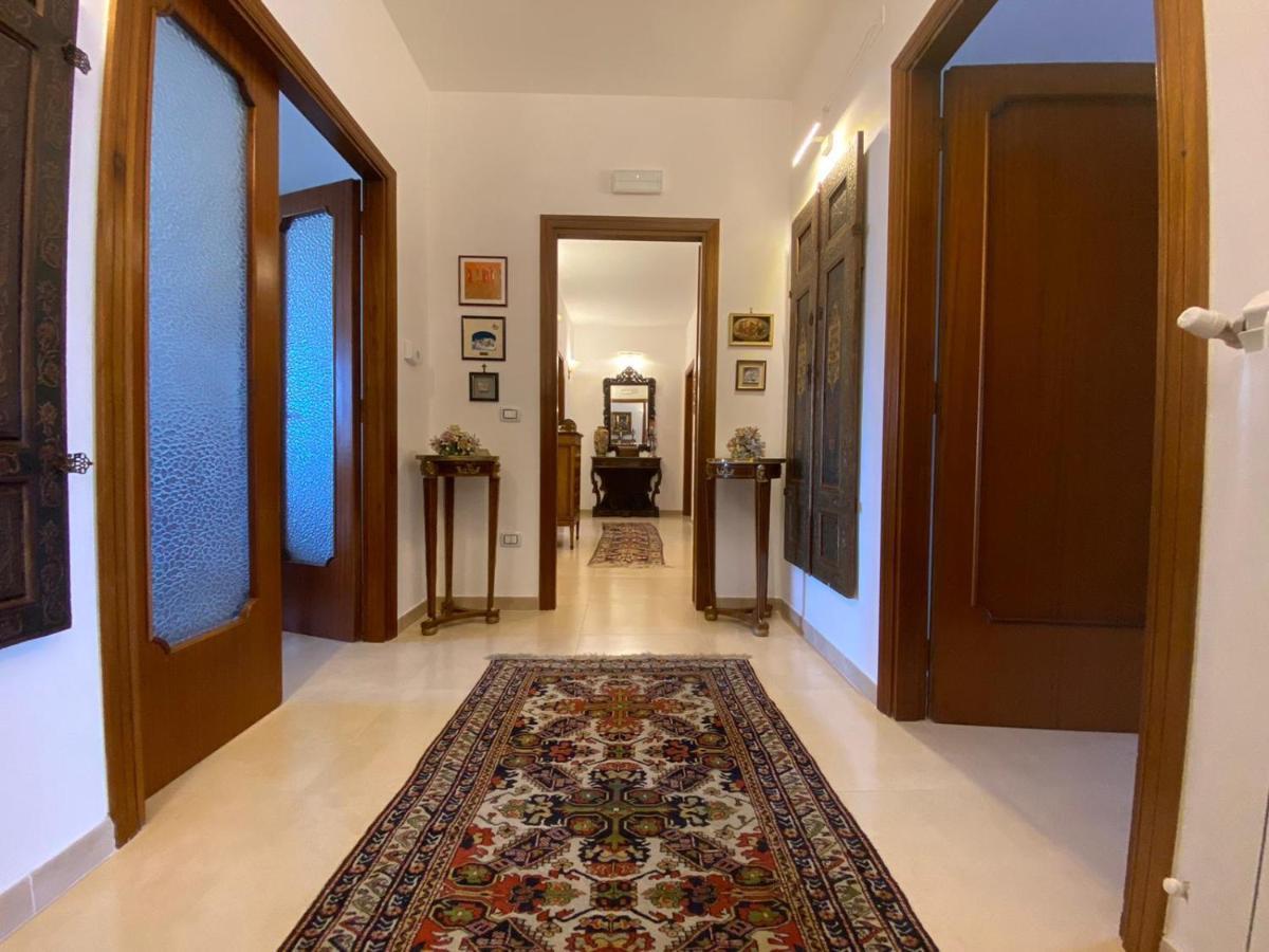 B&B Larazzo เลชเช ภายนอก รูปภาพ